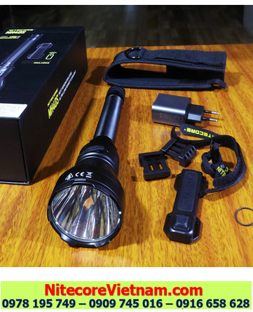 Đèn Pin Nitecore MH40S